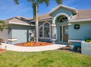 1063 SW Alcantarra Blvd, Port Saint Lucie, FL 34953