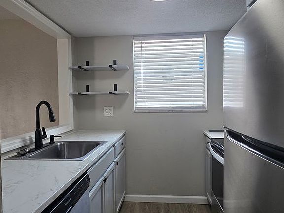 4th image of 311 Country Club Oval APT 203