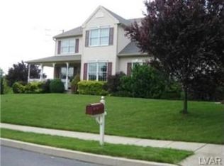 1257 Winter Ln, Easton, PA 18040