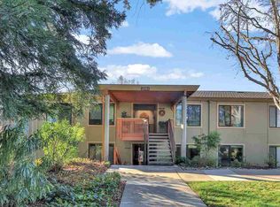 2741 Golden Rain Rd APT 4, Walnut Creek, CA 94595