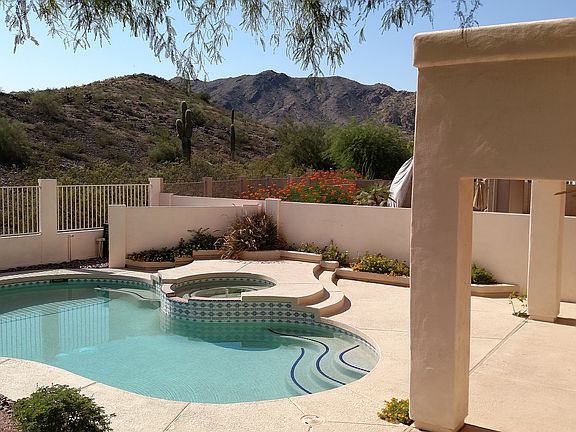 Huge Patio - Shaded & Sunny