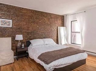 2 Coenties Aly FRONT 1, New York, NY 10004