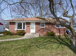 5445 N 106th St, Milwaukee, WI 53225