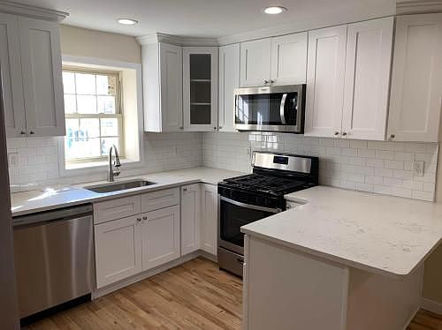 2nd image of 2 Park St #1