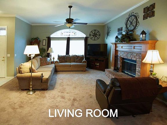 4th image of 1419 Oakfield Ct