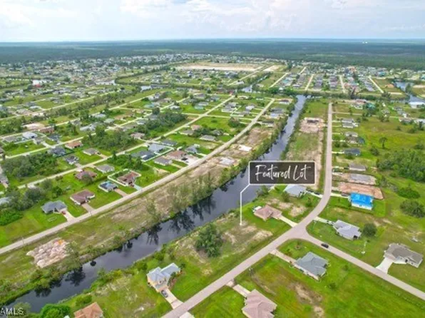 3810 NE 17th Ave, Cape Coral, FL 33909