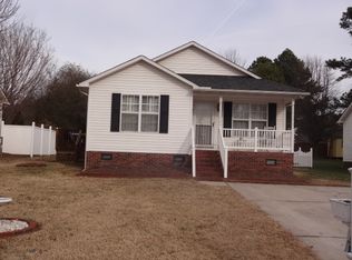 391 Wakemeadow Pl NW, Concord, NC 28027