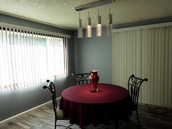 3rd image of 7805 N Country Homes Blvd