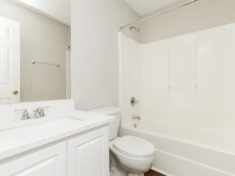 1716 Graystone Dr — Photo 15