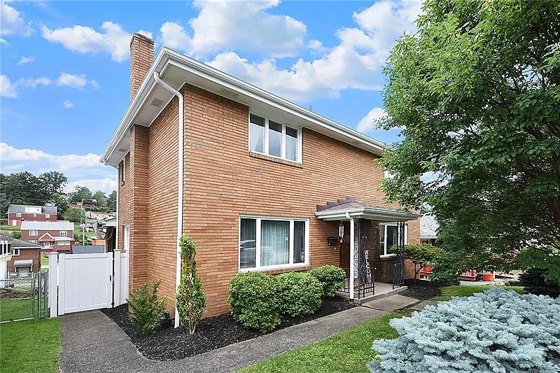 3606 Grace St photo 1