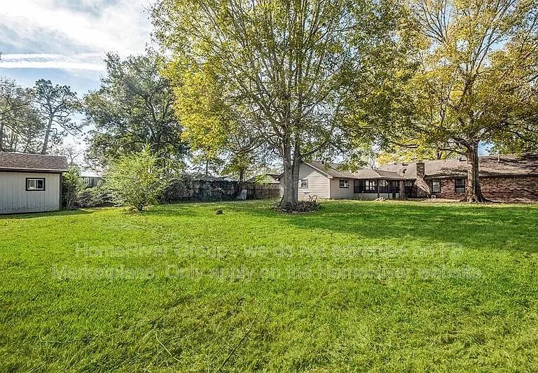 12510 Old River Dr — Photo 25