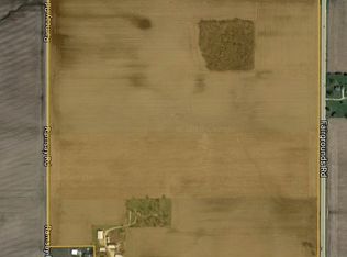 4082 Quail Trap Rd, Poplar Grove, IL 61065