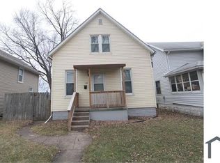 307 15th Ave, East Moline, IL 61244