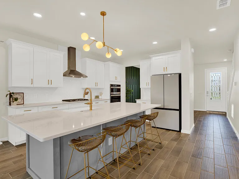 1723 Hamlin Ridge Rd — Photo 4