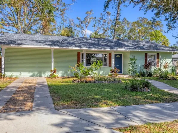 2930 7th Ave W, Bradenton, FL 34205