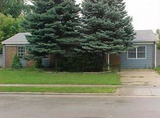 346 Emery Ave, Romeoville, IL 60446