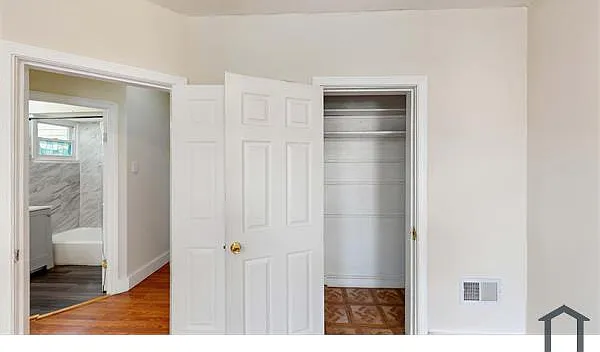 59 Armandine St #4 — Photo 10