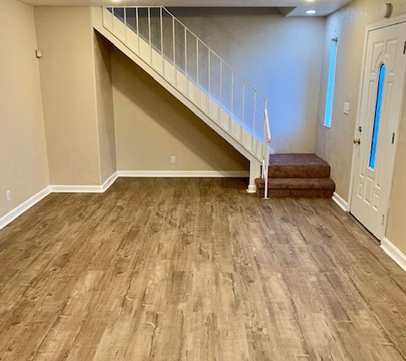 1st image of 2609 Belmont Ln #2609