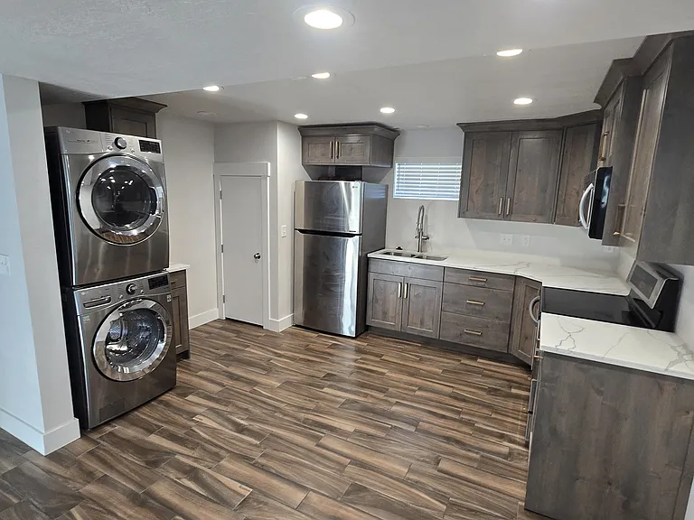 4108 S Madison Ave — Photo 11