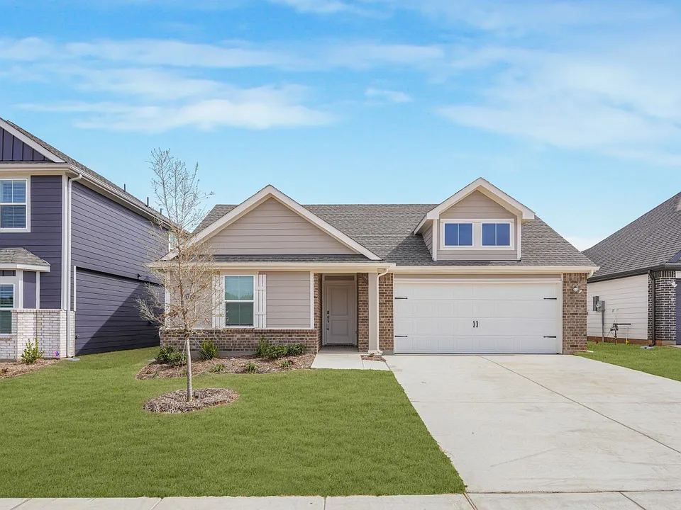 1566 Brooke Dr