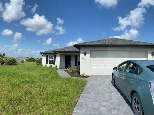 4137 NE 14th Pl, Cape Coral, FL 33909