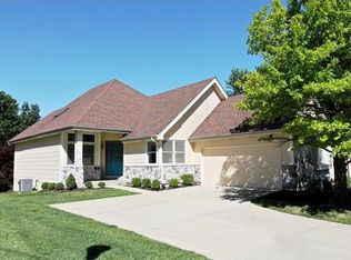 3319 Upper Lakes Estates Dr, Valley Park, MO 63088