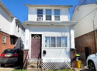 202 Parkway Ave, Ewing, NJ 08618