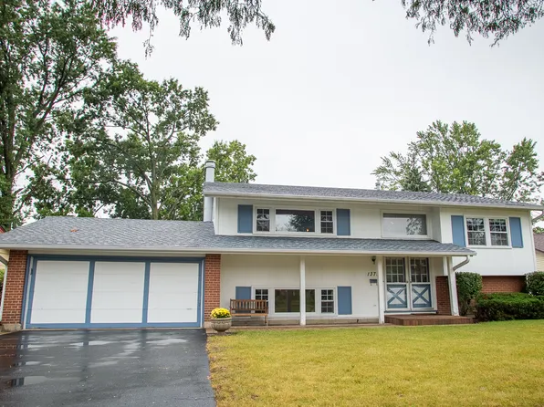1379 Cumberland Cir W, Elk Grove Village, IL 60007