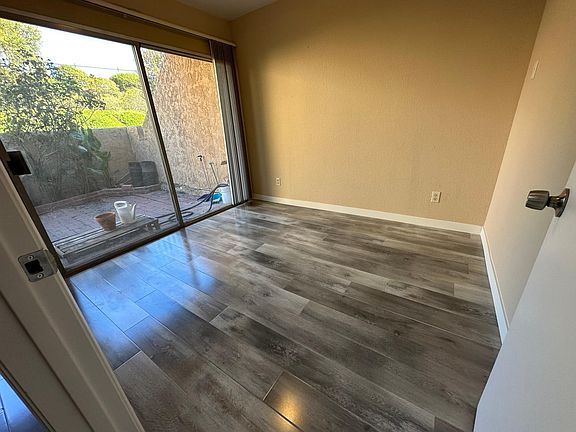 5th image of 1901 Hawaii St
