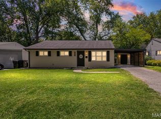 14 Lillian Dr, Belleville, IL 62226
