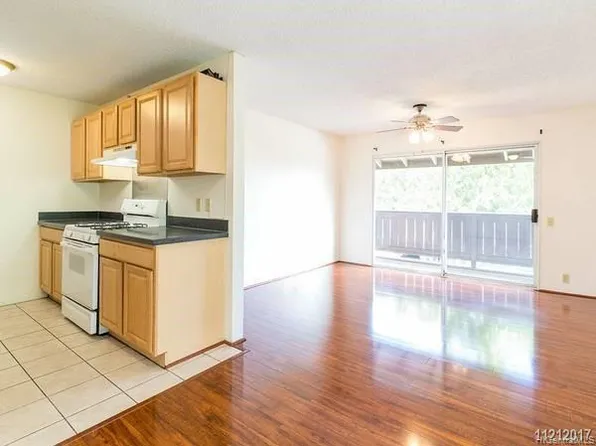 91-1040 Puamaeole St APT 13R, Ewa Beach, HI 96706