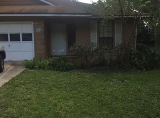 7318 Colony Cove Ln, Jacksonville, FL 32277
