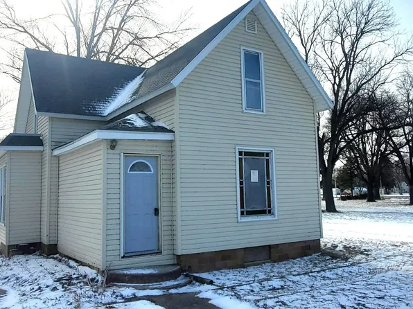 606 Oak St, Rolfe, IA 50581