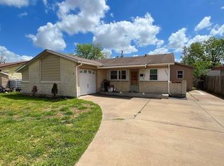 904 Miranda Dr, Mesquite, TX 75149