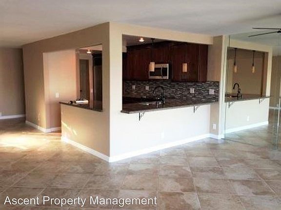 3rd image of 29 Antigua Ct