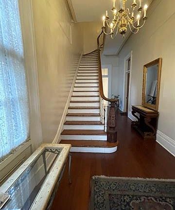 2nd image of 3102 Saint Charles Ave #2A