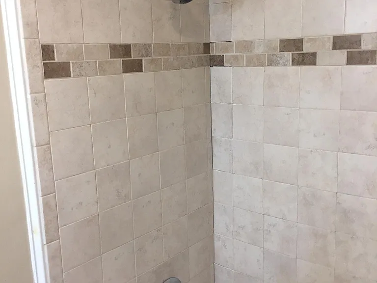1443 Janmar Dr #MAIN UPSTAIRS — Photo 20