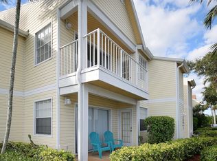 1999 Island Club Dr APT 17, Indialantic, FL 32903