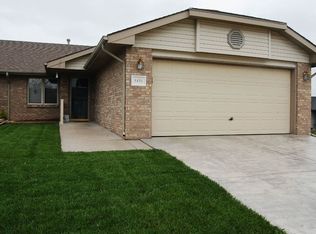 8434 Talon Ct, Lincoln, NE 68505