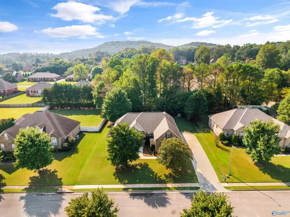 108 Brigadoon Dr, Madison, AL 35757