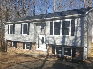 27167 Cox Dr, Mechanicsville, MD 20659