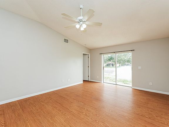 5th image of 13331 Prestwick Dr