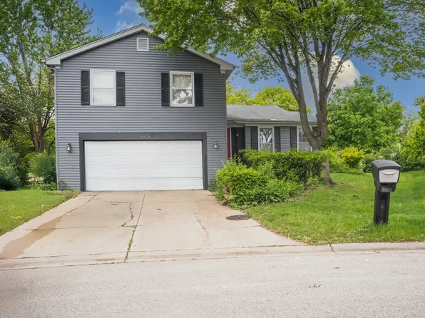 1005 Cooper Ct, Buffalo Grove, IL 60089