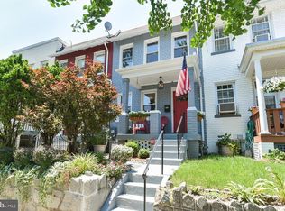 1156 Abbey Pl NE, Washington, DC 20002
