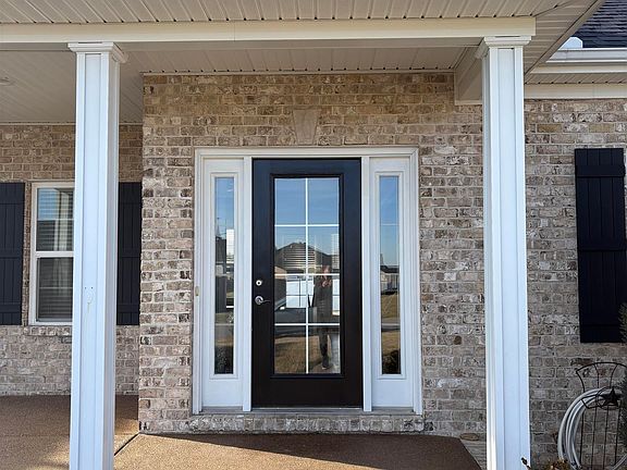 3rd image of 3500 Braewick Dr