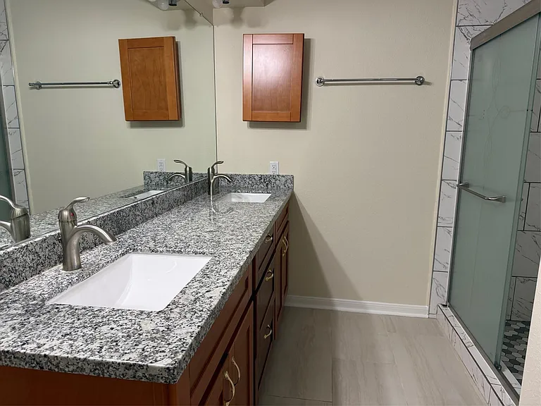 10302 Lybert Rd — Photo 8