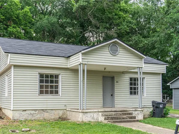 1704 14th Ct, Phenix City, AL 36867
