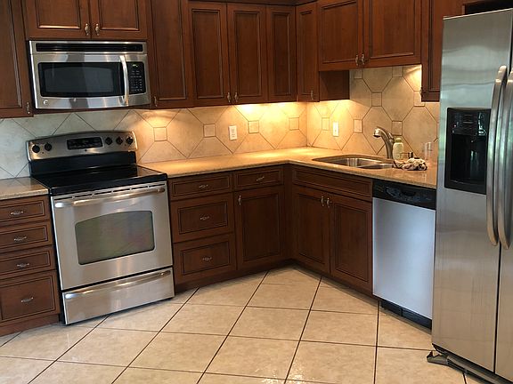 2nd image of 2903 58th Street Ct E