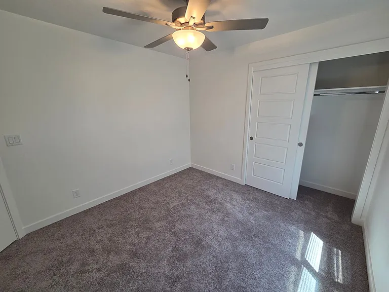 1471 E White Desert Dr — Photo 24