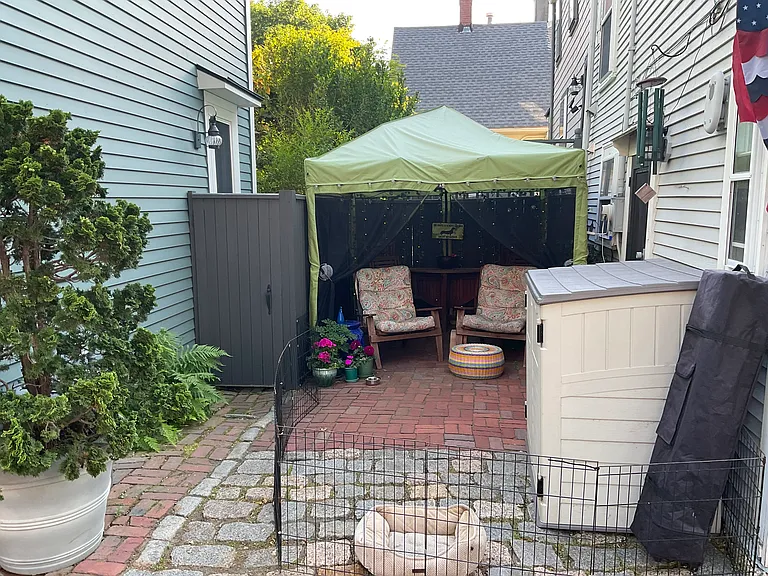 198 Washington St — Photo 18
